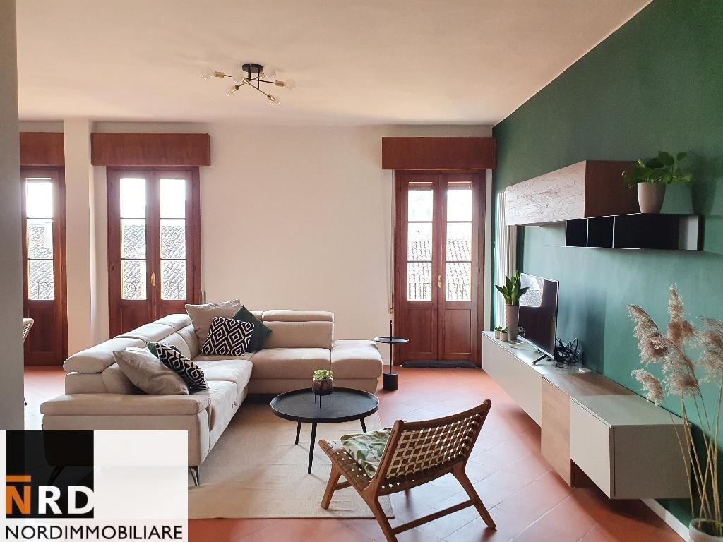 Elegante TRILOCALE ristrutturato  e compl. Arredato