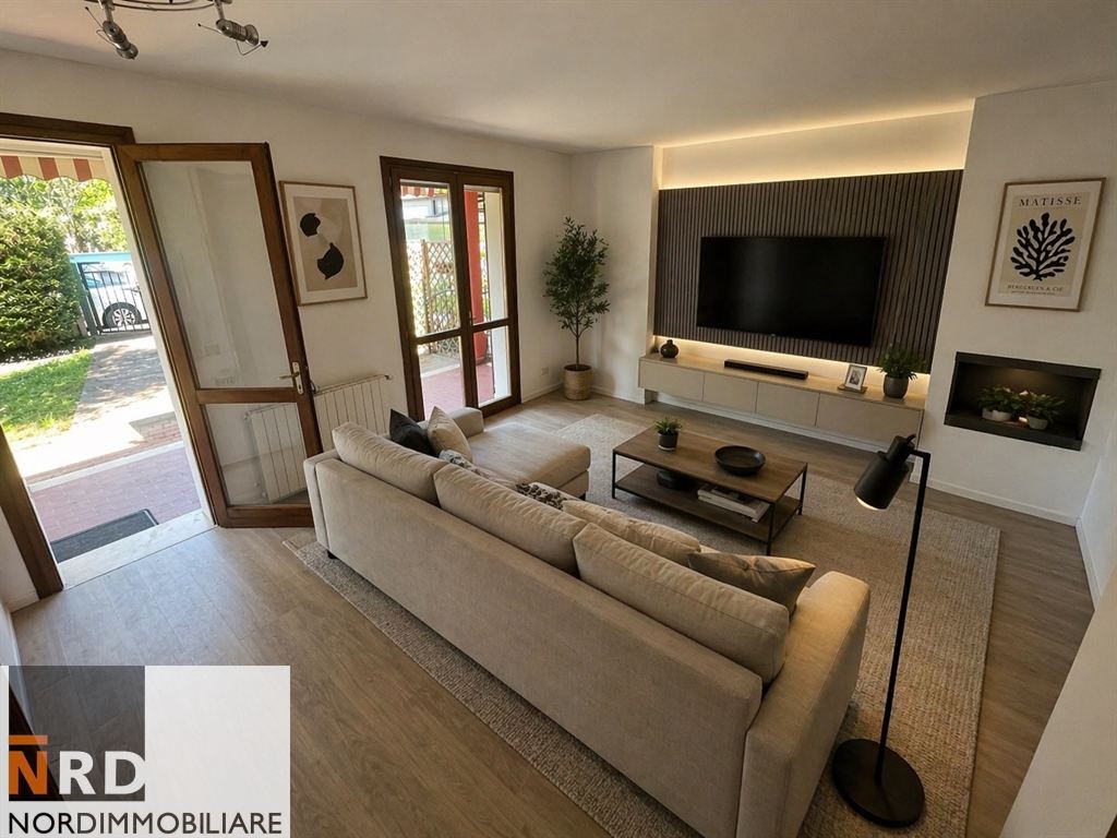 Bella Villa a schiera Laterale pronta da abitare
