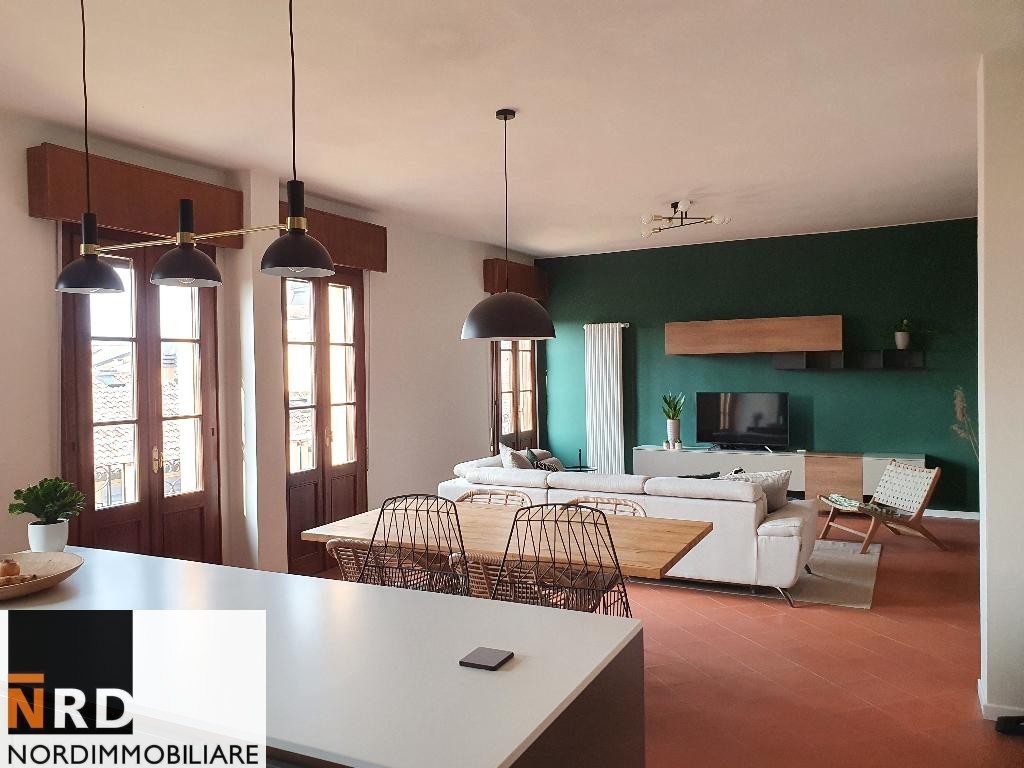 Elegante TRILOCALE compl. Arredato