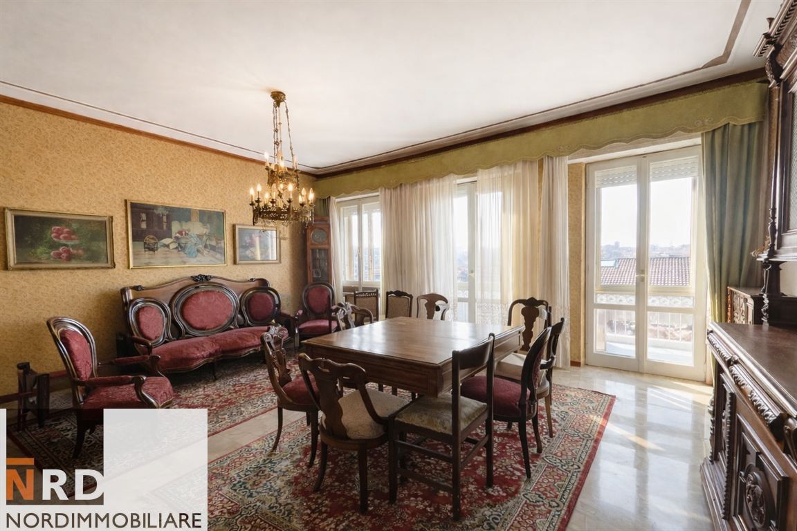 Quadrilocale ultimo piano con cantina e garage