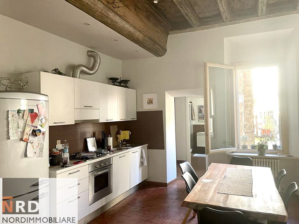 Elegante Trilocale compl. Ristrutturato con Soffitta