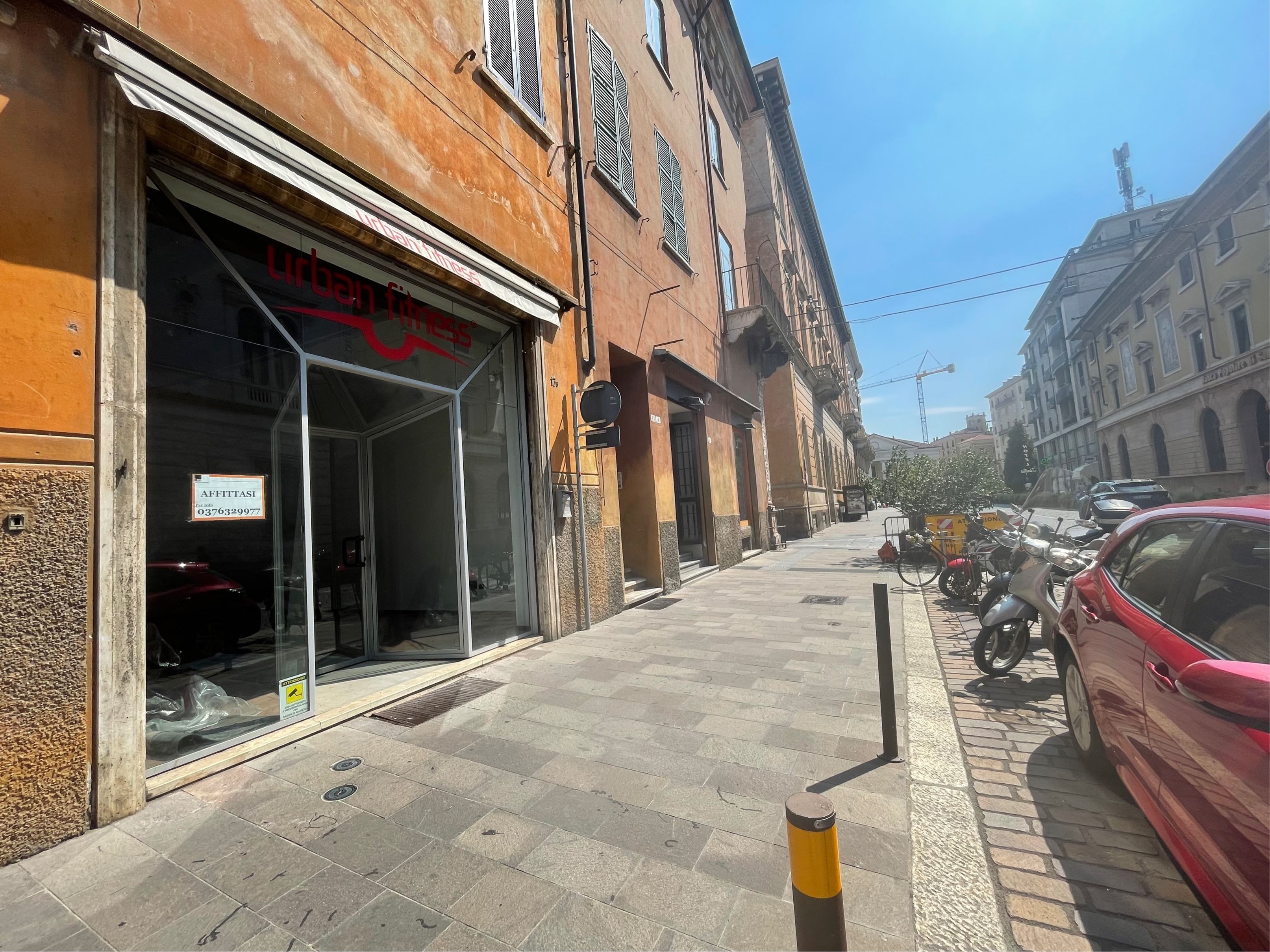 Negozio in Affitto Mantova