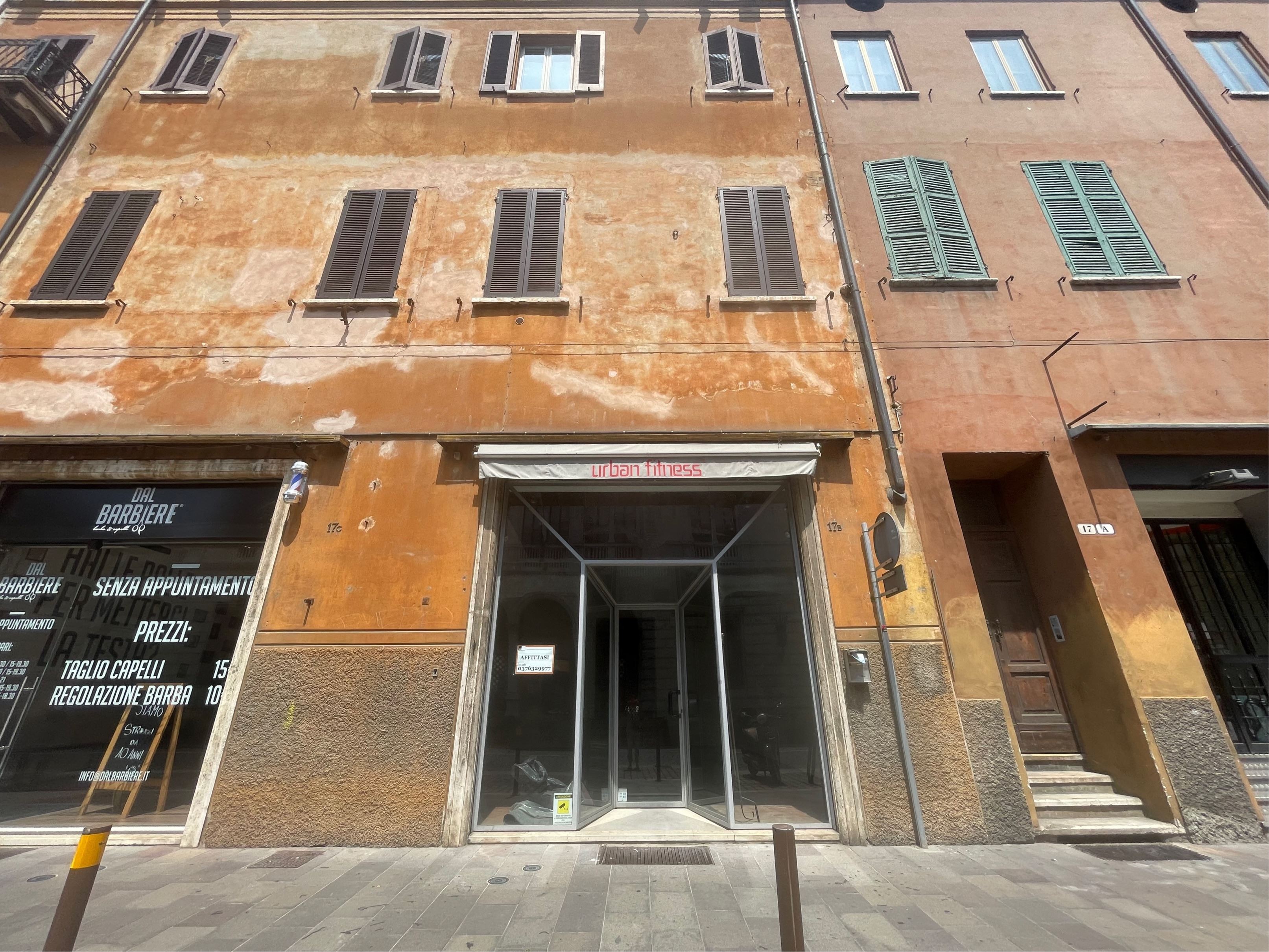 Negozio in Affitto Mantova